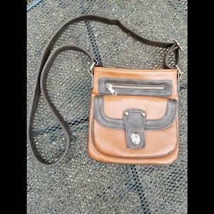 Crossbody purse