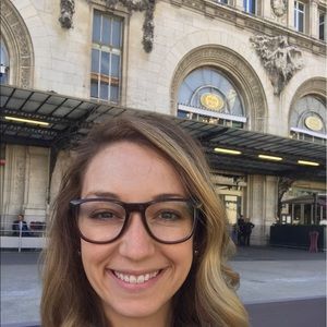 Meet your Posher, Sarah