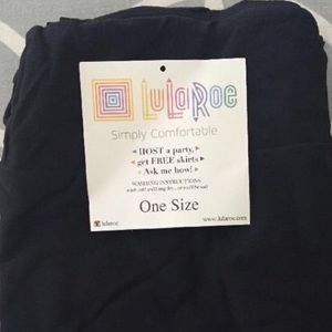 BNWT Solid Black LuLaRoe Leggings One Size