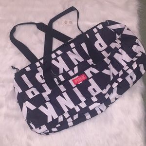 NWT VS DUFFLE BAG