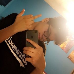 Meet your Posher, Jonathan