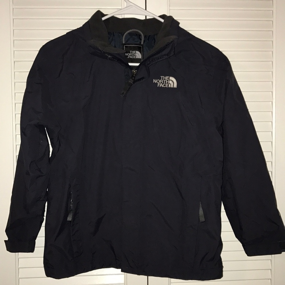 Boys North Face Navy Rain Jacket sz M