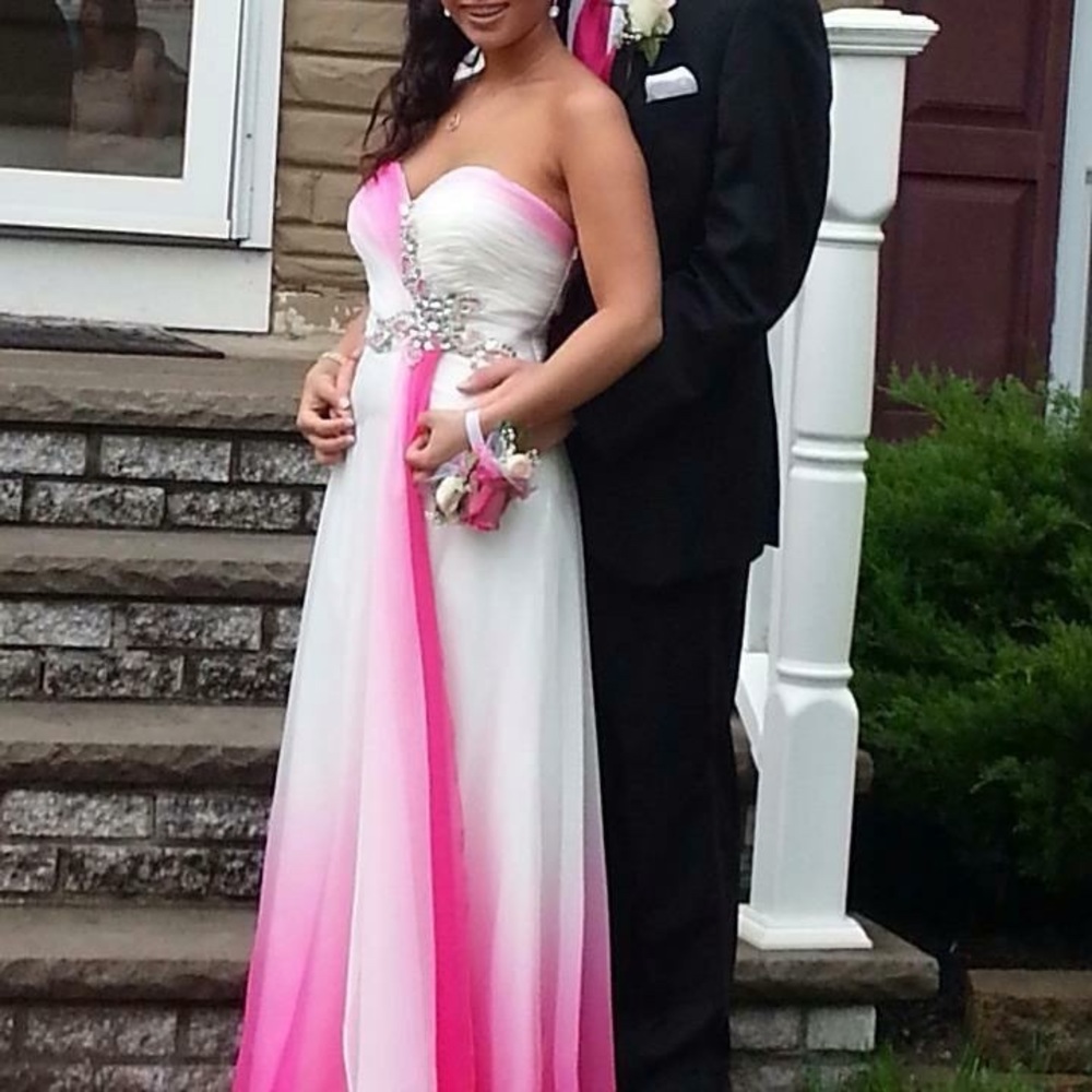 Beautiful Ombré Prom Dress