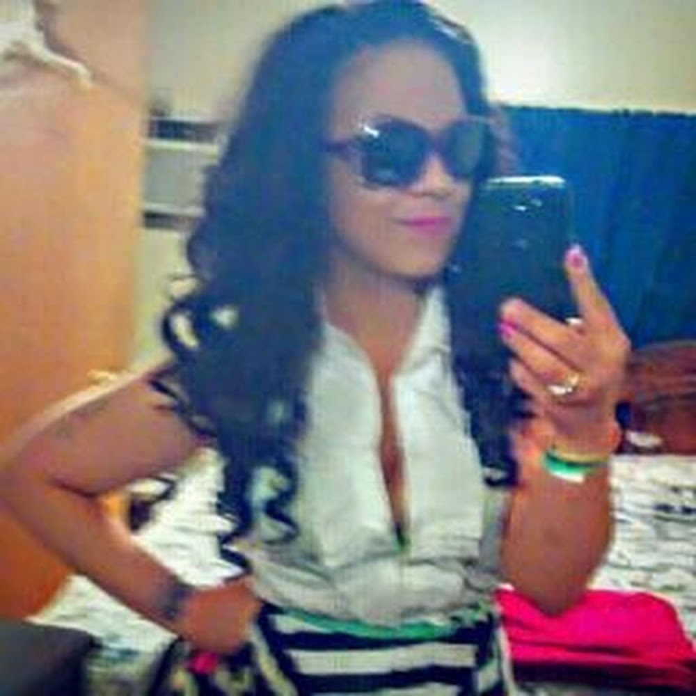 Meet your Posher, Muneka