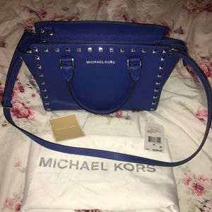 Michael Kors Medium Studded Selma