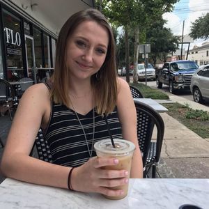 Meet your Posher, Maeghan