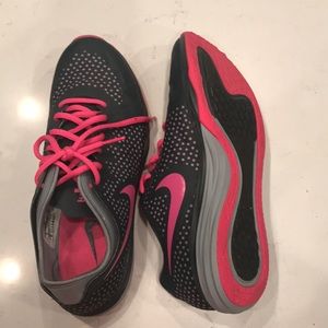 Nike DF TR3 shoes