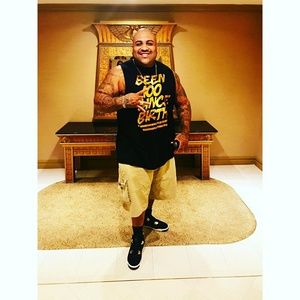 Meet your Posher, Elias