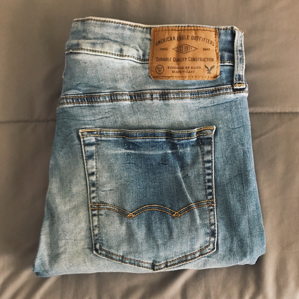American Eagle Jeans