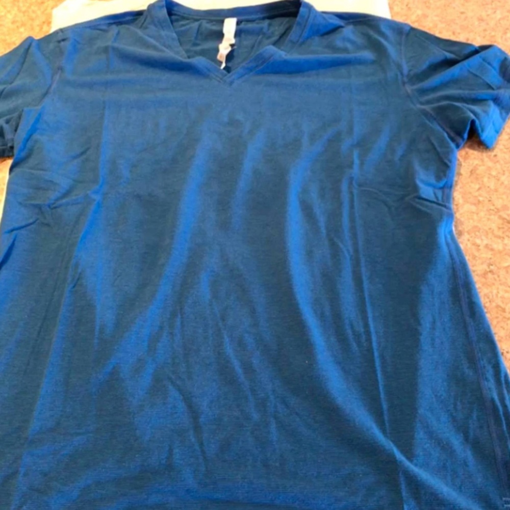 Mens LULU Lemon Athletic Shirt