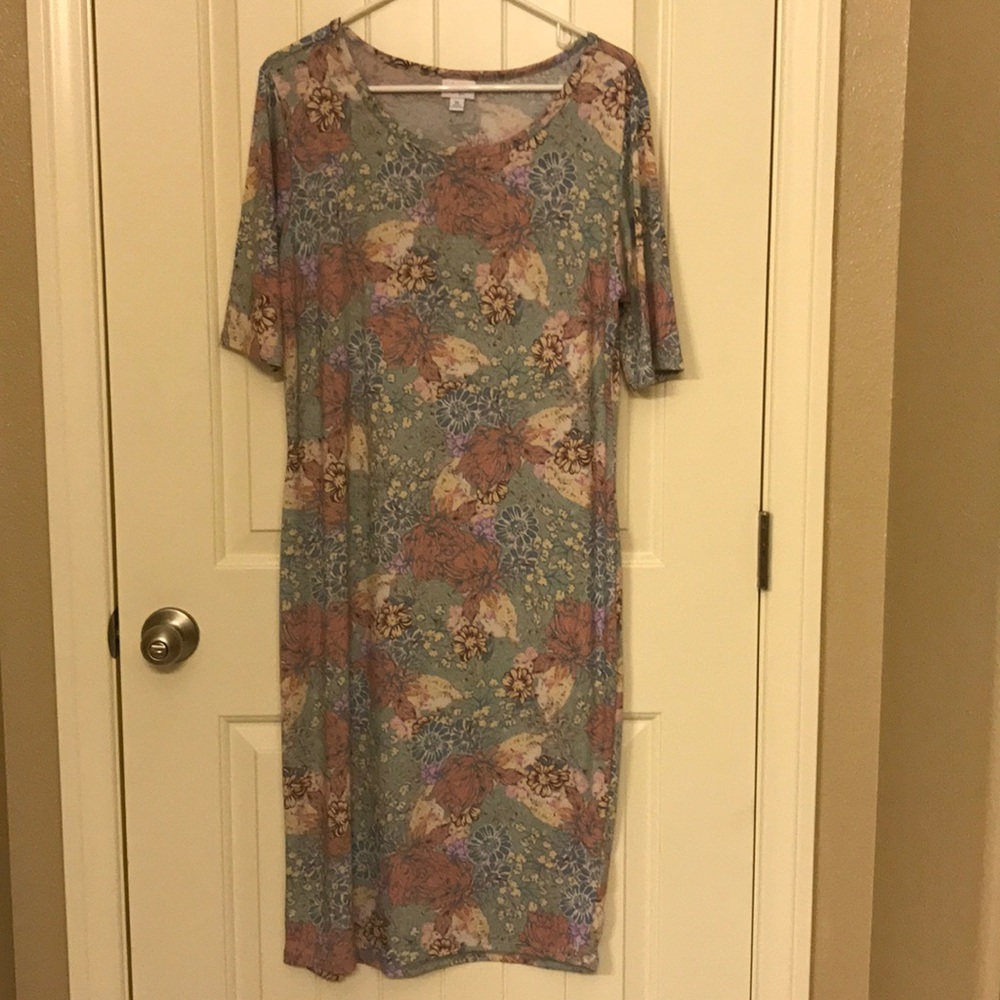 Lularoe Julia