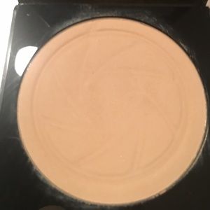 Photo filter creamy powder Foundation