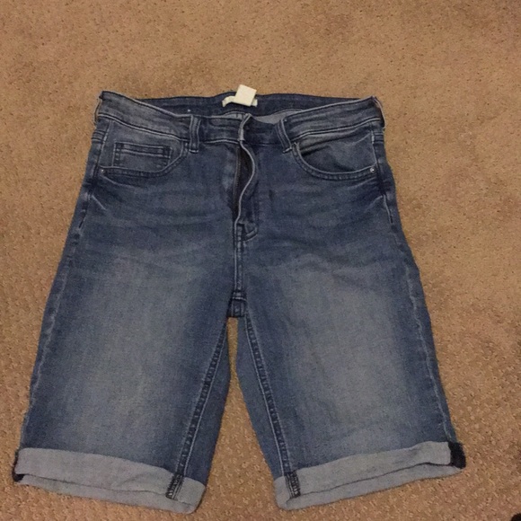 Jean shorts - Picture 1 of 3