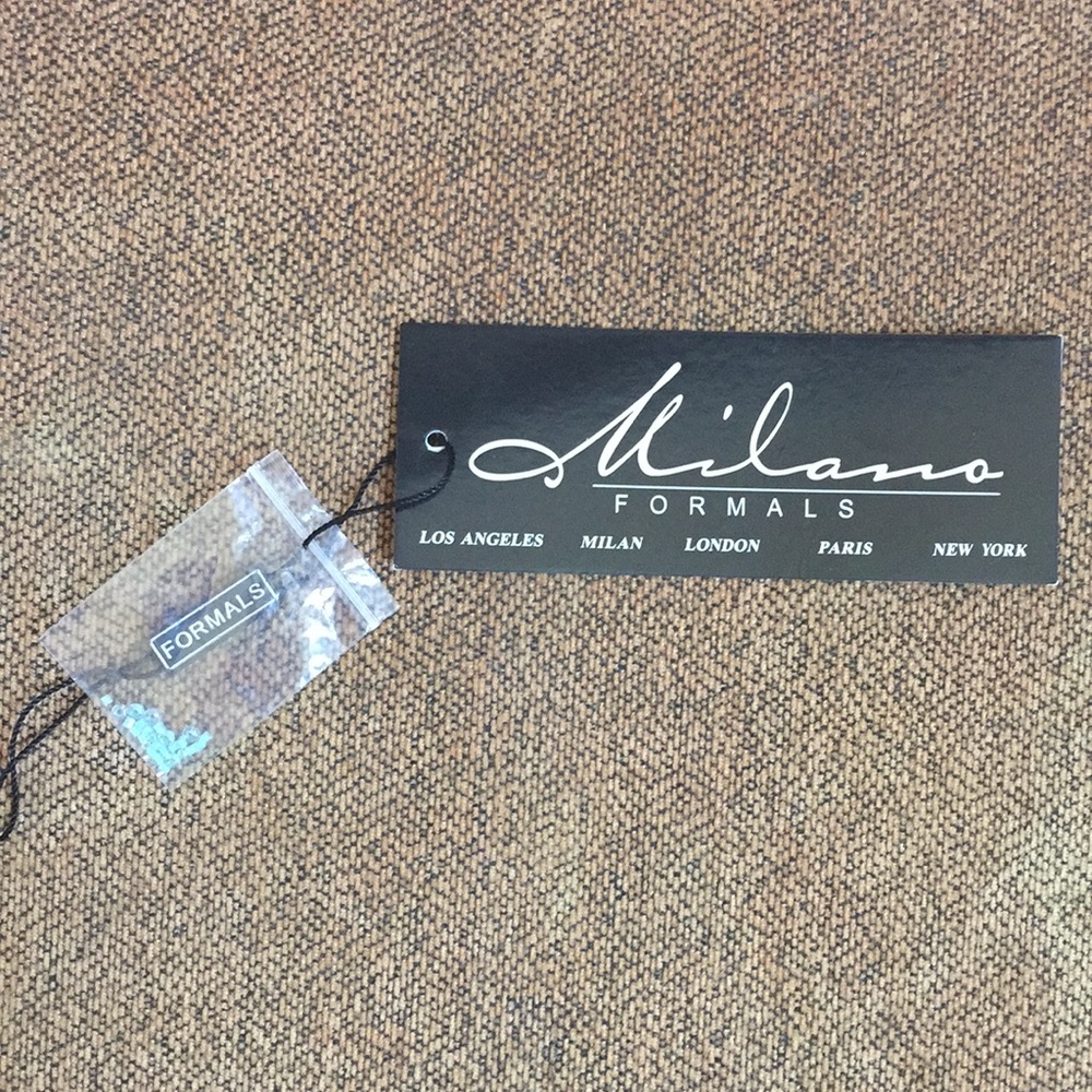 Milano Formals : Aqua (worn once to a prom) - Picture 3 of 6