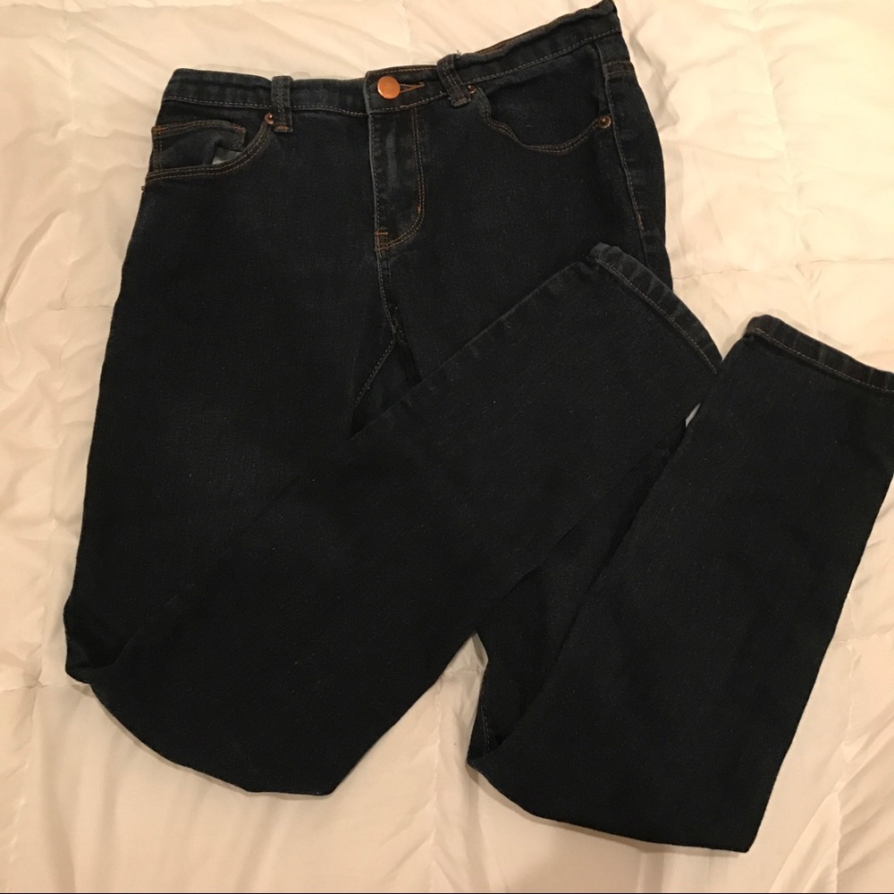 FOREVER 21 SIZE 26 JEANS