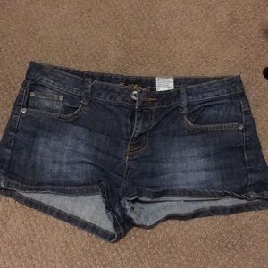 Mudd denim shorts