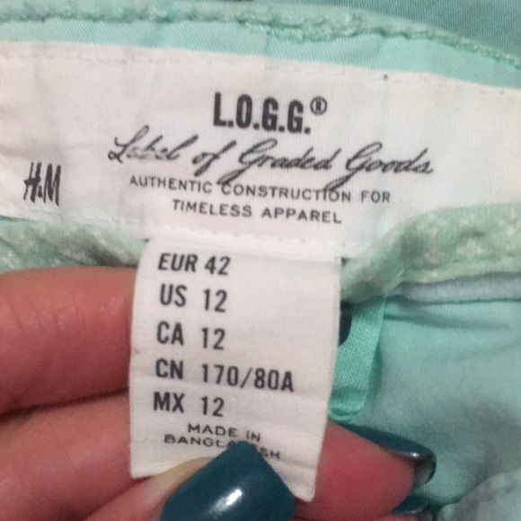 H&M light weight ankle jeans - Picture 3 of 3