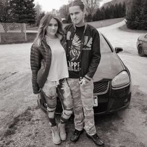 Meet your Posher, Madeline