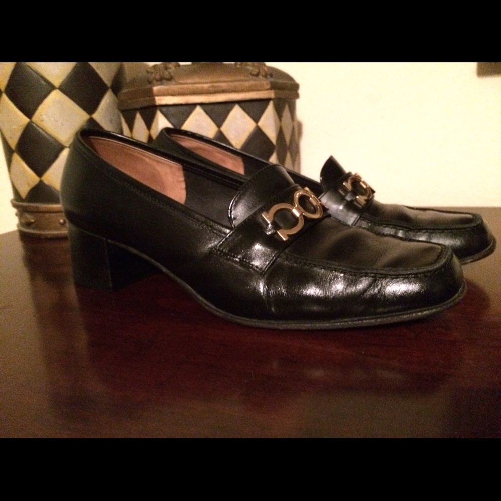 SALVATORE FERRAGAMO BOUTIQUE Loafers