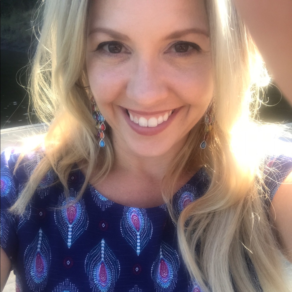 Meet your Posher, Nickole