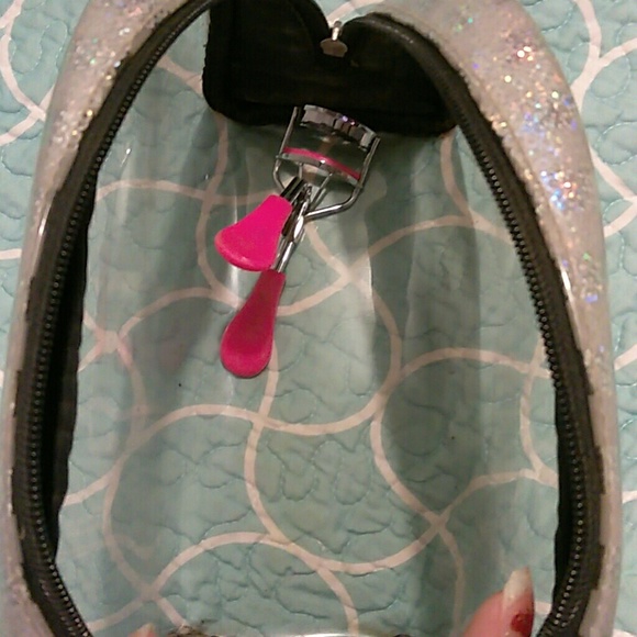 Victorias secret  makeup bag - Picture 2 of 3