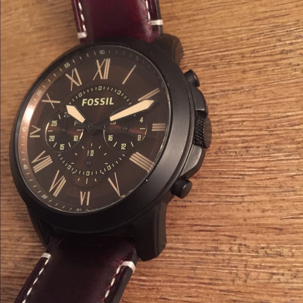 Fossil Grant Maroon Leather Watch
