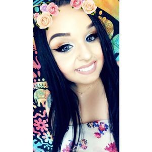 Meet your Posher, Angelina renee