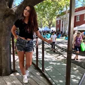 Meet your Posher, Ali