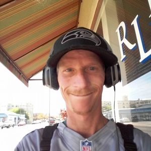 Meet your Posher, Jason