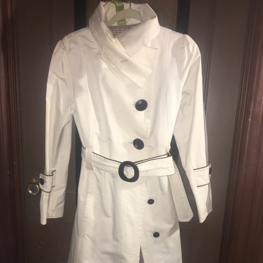 Cream Trench with large buttons and belt