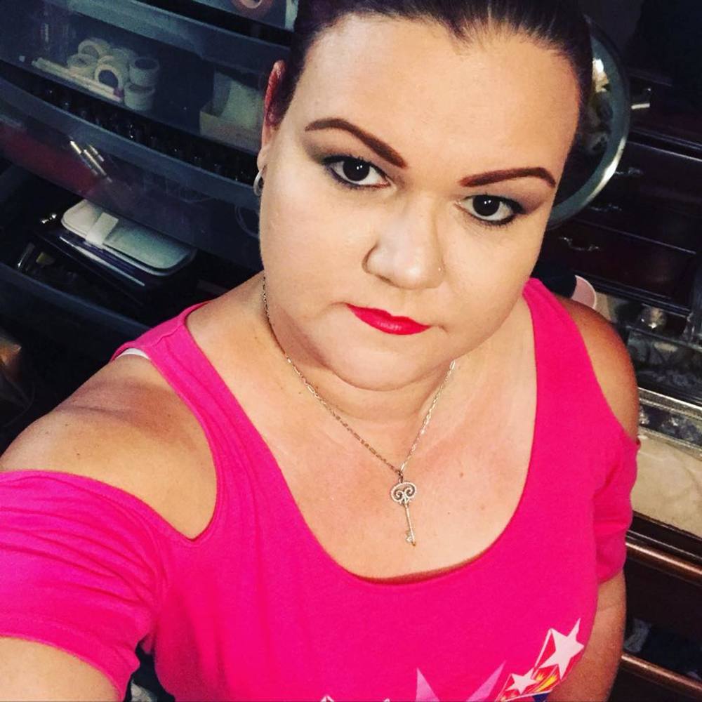 Meet your Posher, Raquel