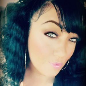 Meet your Posher, Asia