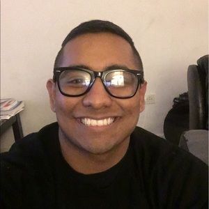 Meet your Posher, Hamza