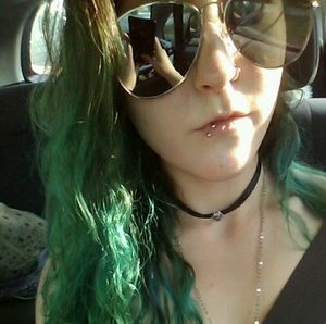 Meet your Posher, Lauren