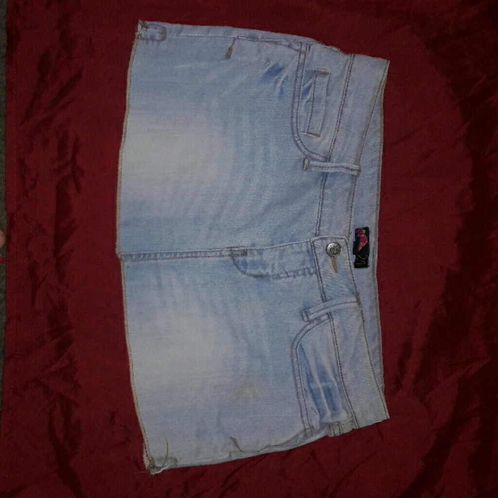 Woman jean skirt