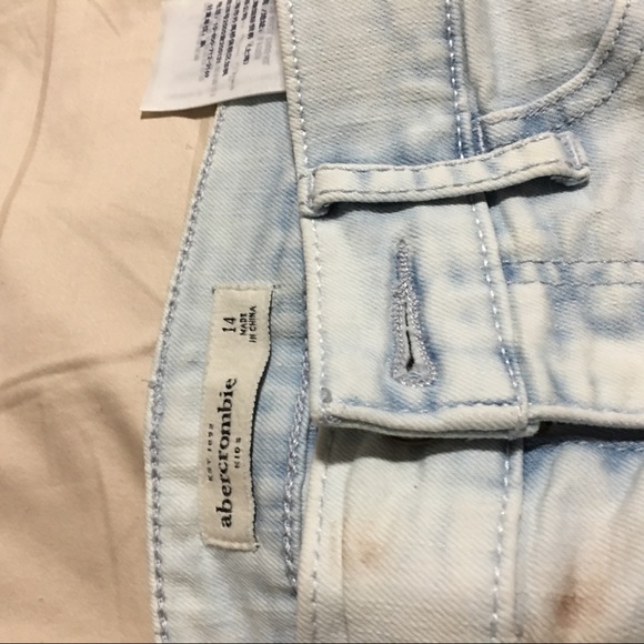 Kids ambercrombie jeans - Picture 4 of 4