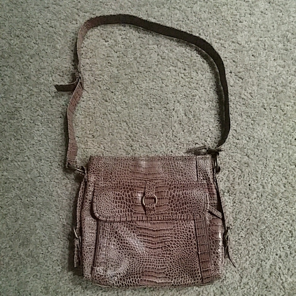 Coldwater Creek crossbody (3/$15 or 6/$25)