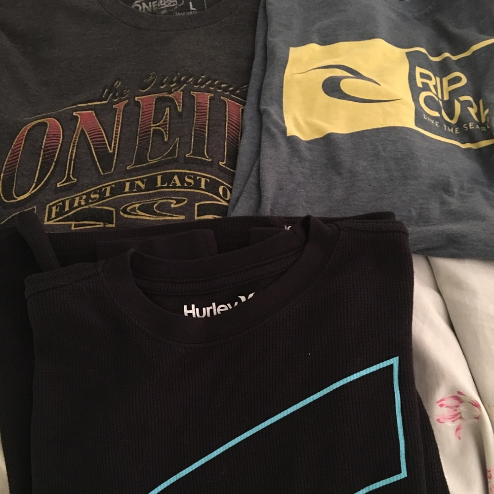 3 Hurley O Neil & rip curl shirts.