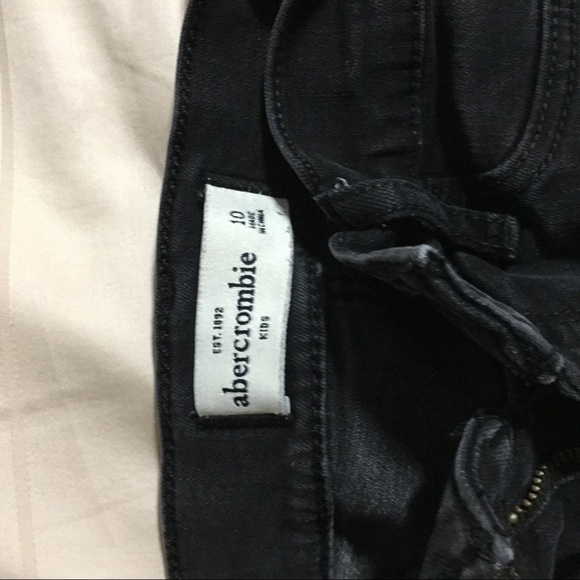 Black jeans - Picture 2 of 5