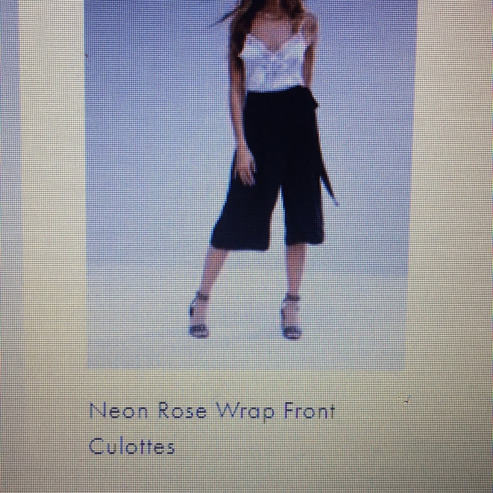 SOLD! Brand new! Front wrap culottes (black)