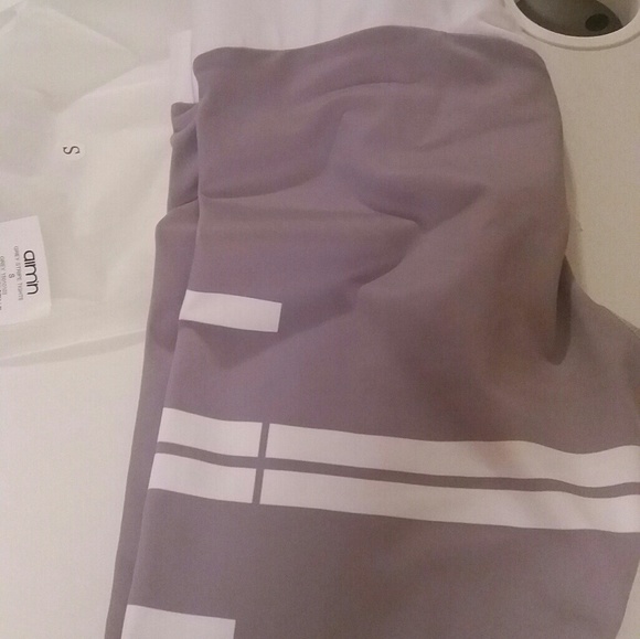 Aim Grey Stripe Leggings - Picture 3 of 5