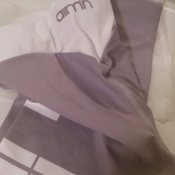 Aim Grey Stripe Leggings - Picture 5 of 5