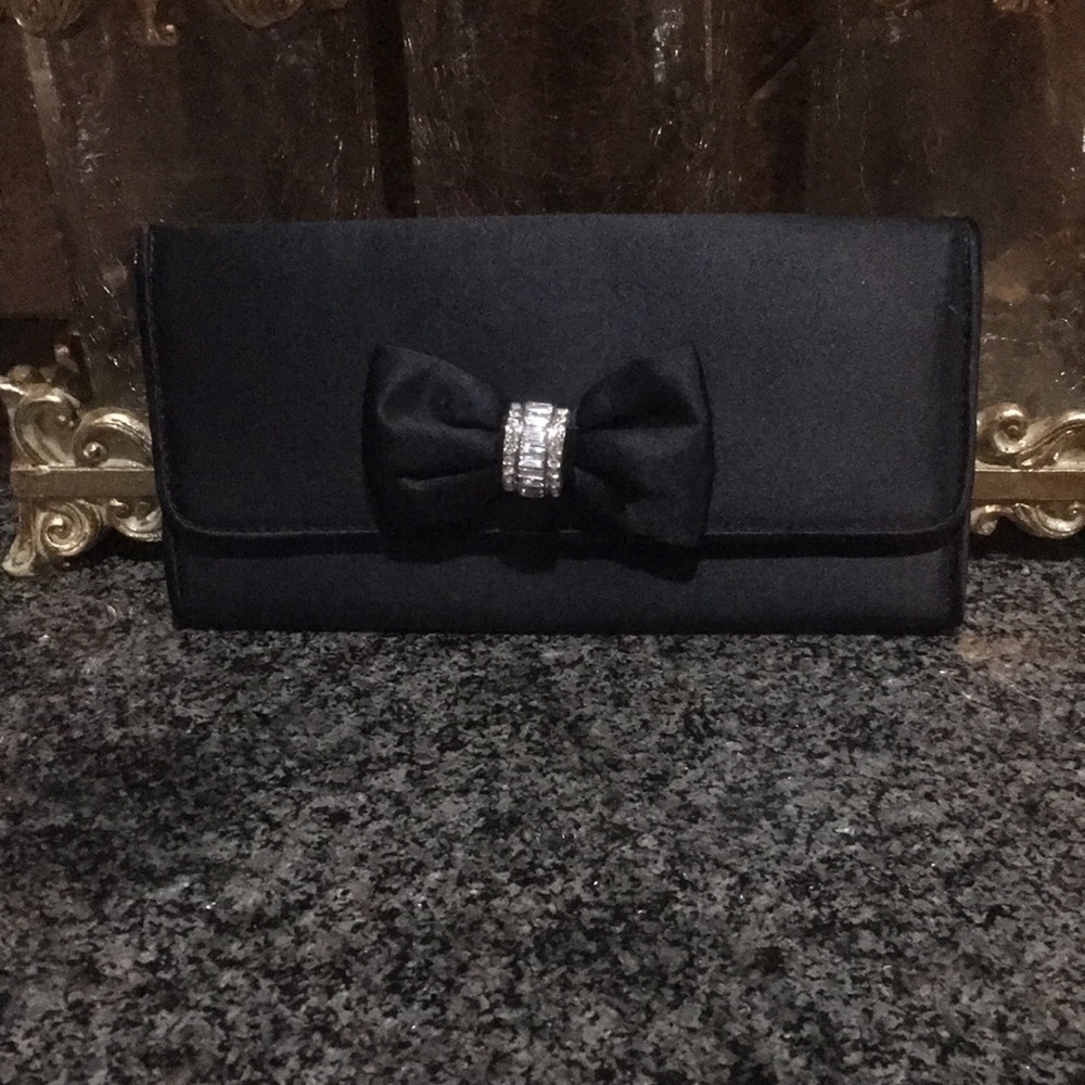 Aldo black clutch