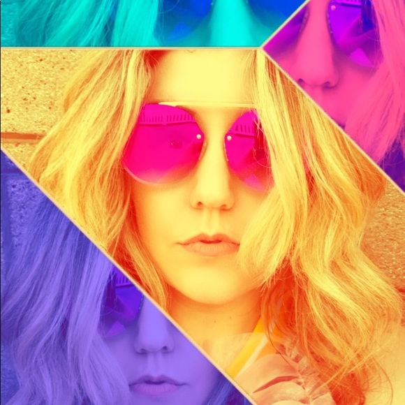 MEET HEATHER πΈπΌ - Picture 2 of 7