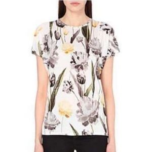 Ted Baker T- Shirt size 1 (US Small)