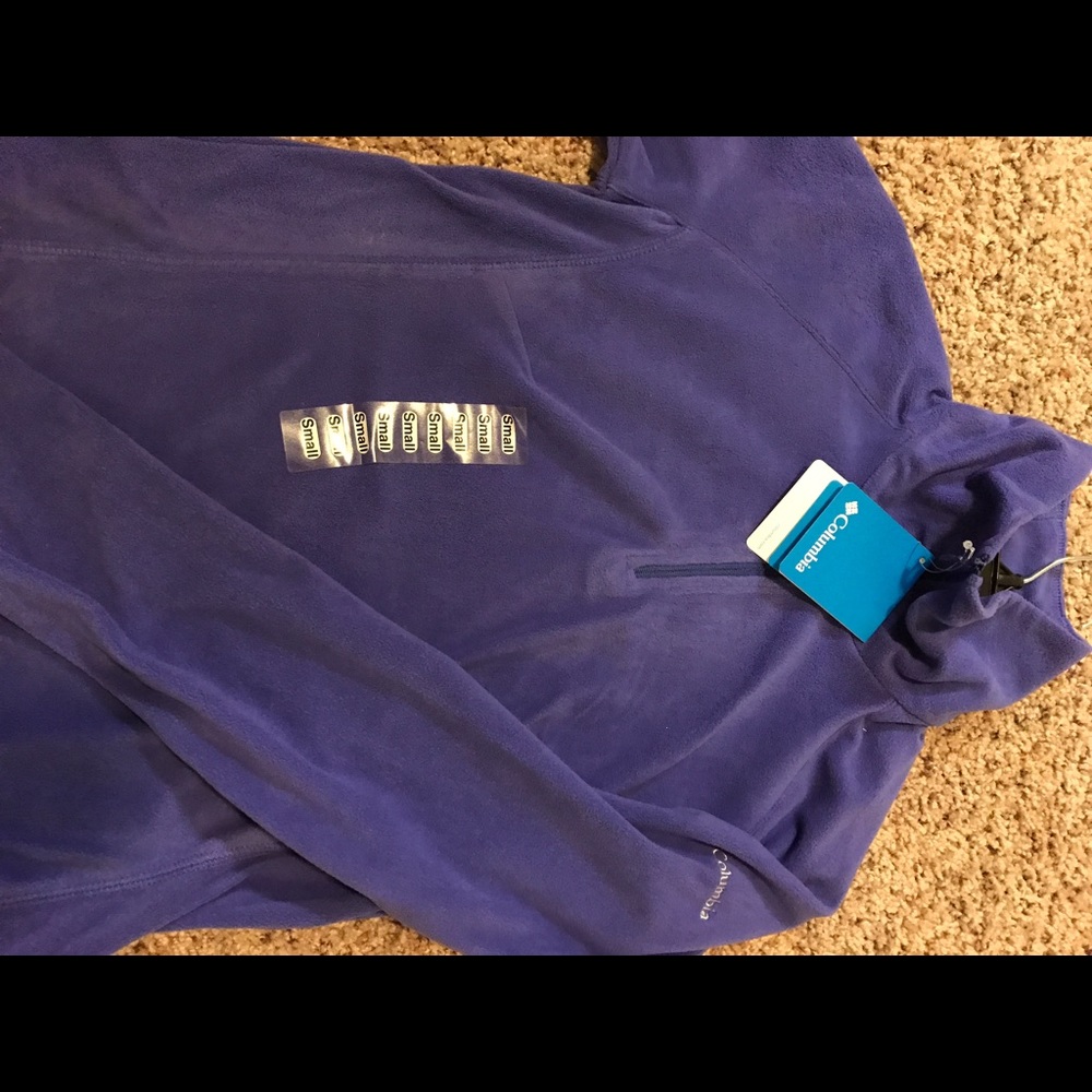 Small purple Columbia quarter zip. New with tag