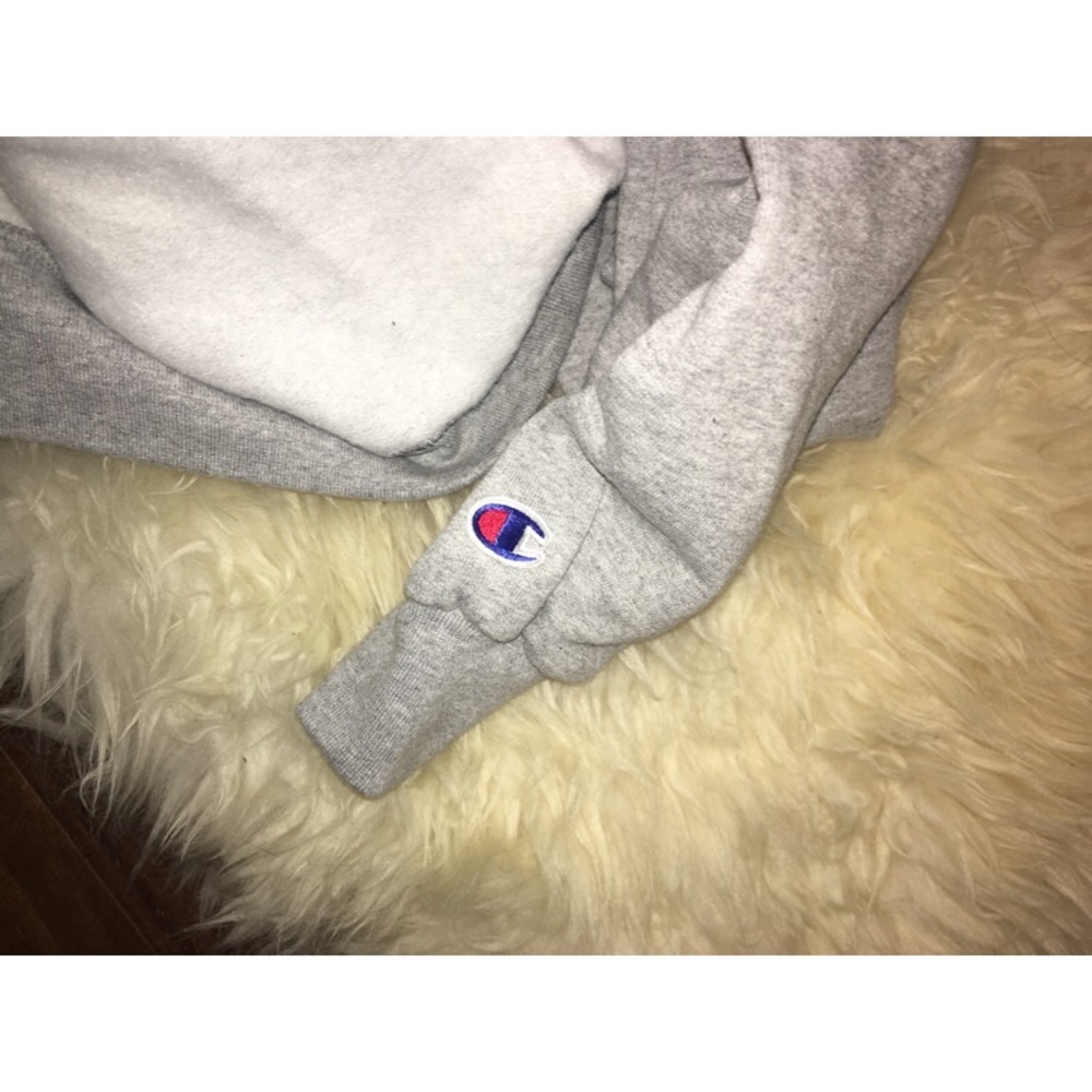 NEW! NYU Champion Sweatshirt - Picture 5 of 5