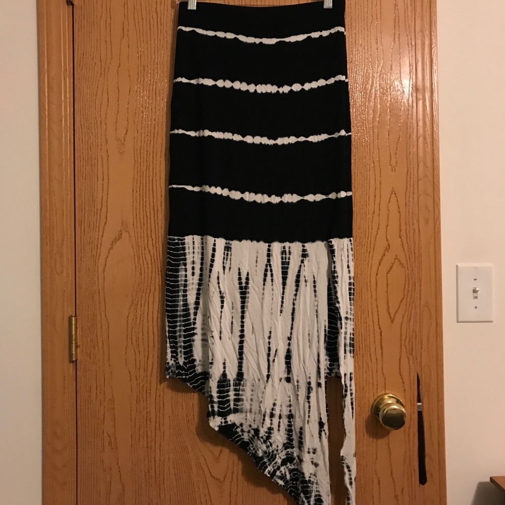 EXPRESS tie dye skirt SZ S