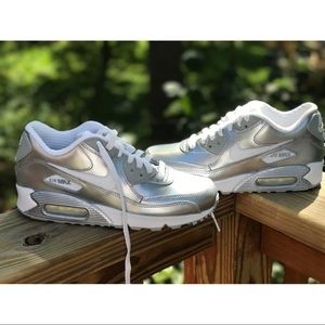 Size 5.5Y All Silver Nike Air Max
