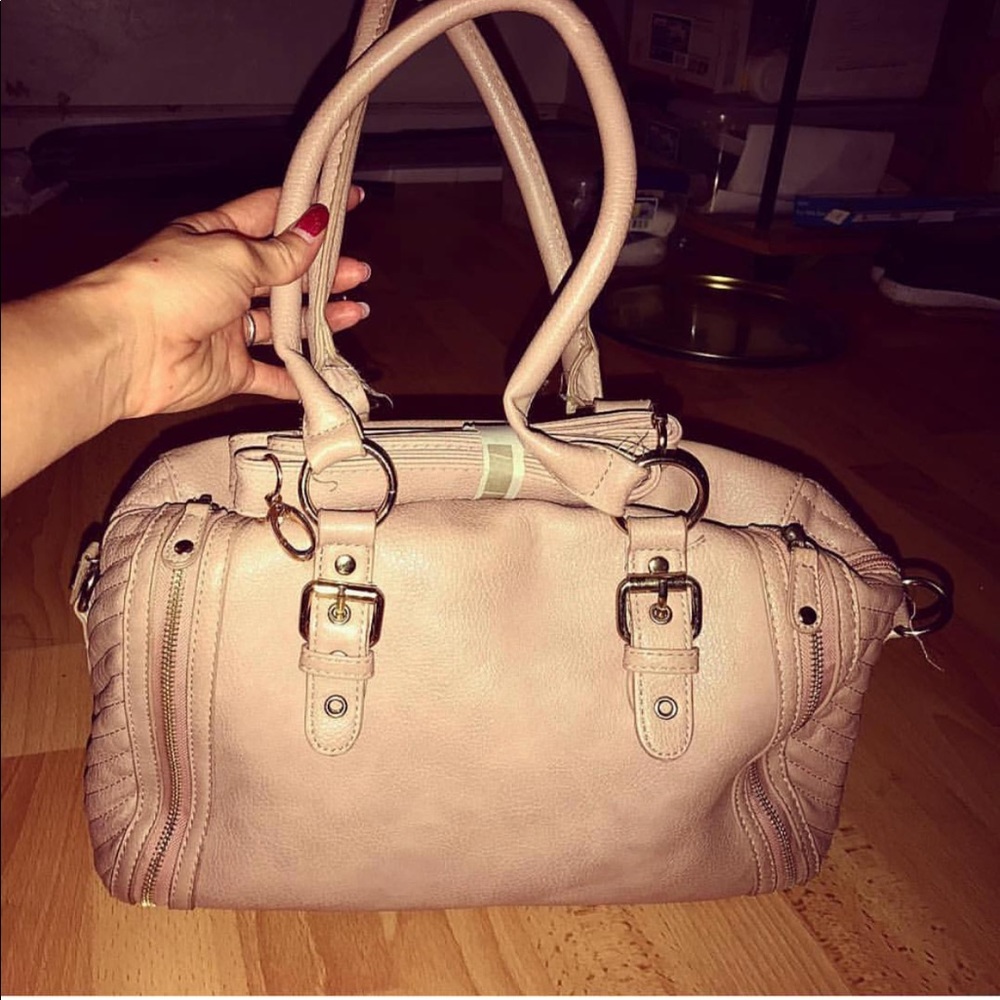 CLAIRES PURSE